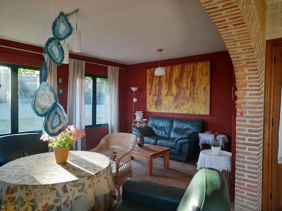 Casa De Las Lavandas, Авила Экстерьер фото